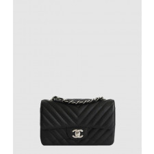 [CHANEL-샤넬]<br>쉐브론 클래식 캐비어 뉴미니 A69900